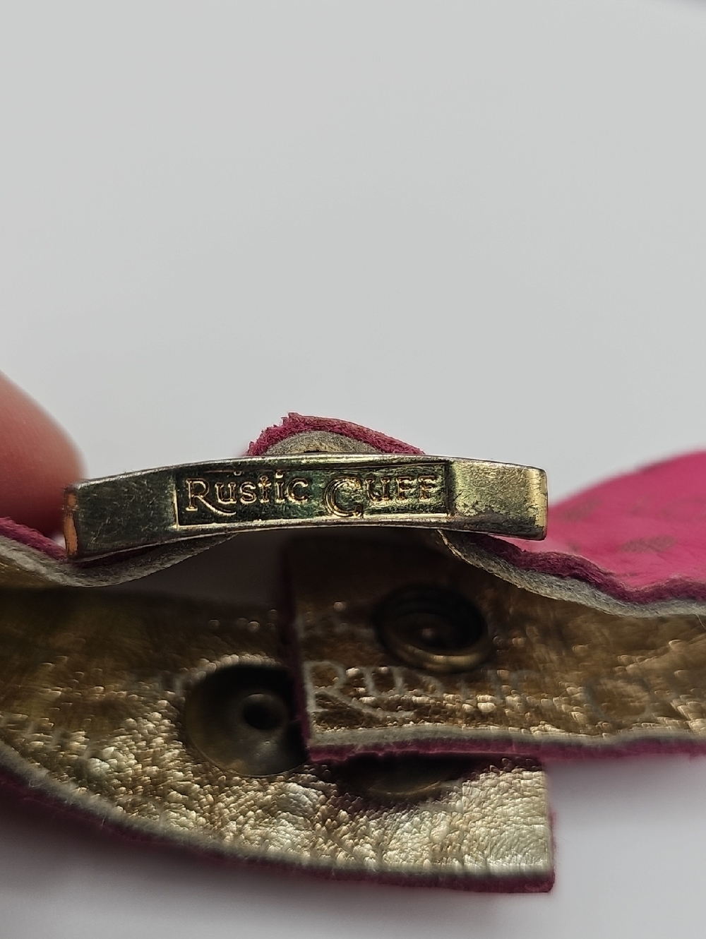 RARE VINTAGE Rustic Cuff - Picture 2 of 8
